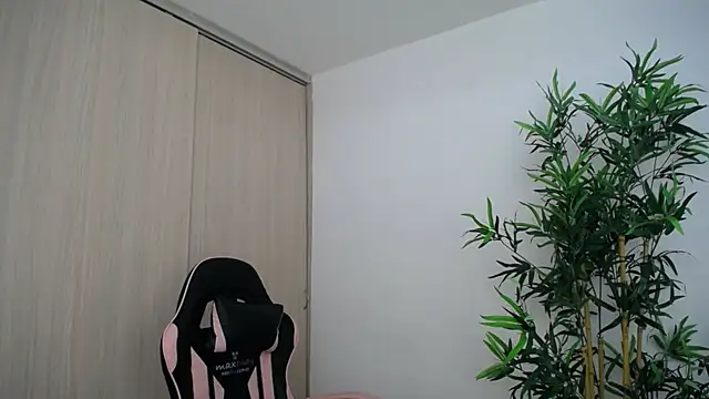 katie_jane1's Live XXX Chat