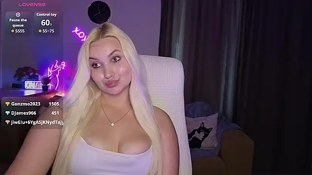 adrelaxina's Live XXX Chat