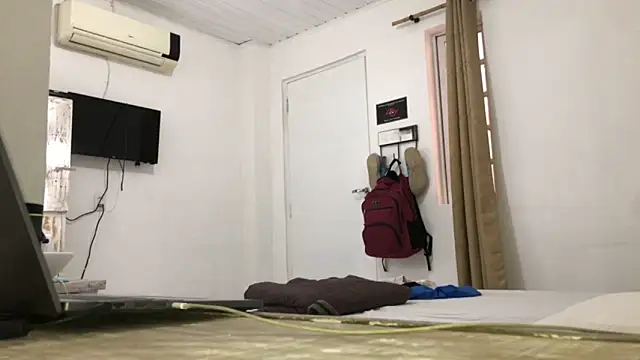 Živý XXX chat victor_chat