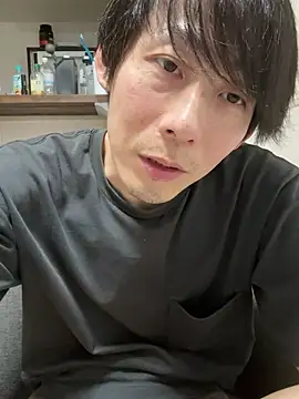 yan638 即時 XXX 聊天