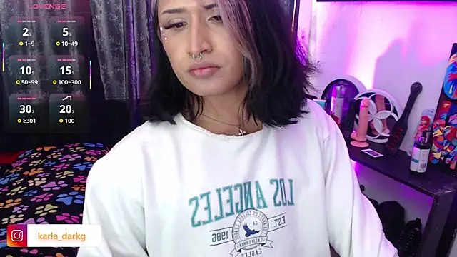 צ'אט XXX בשידור חי של dark-kalr