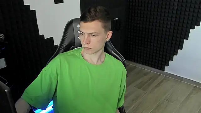More_than_friend Live XXX-chat