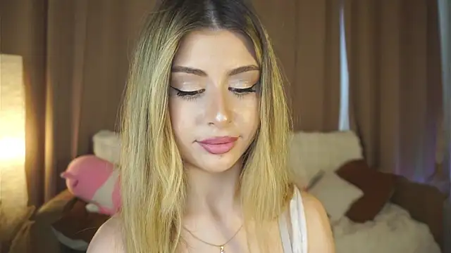 دردشة GeorginaHarn الجنسية المباشرة