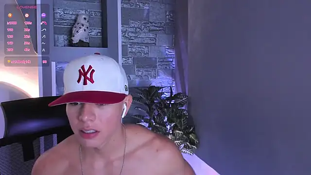 Chat +18 de IanMancini ao vivo