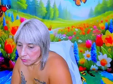 indianroxy লাইভ XXX চ্যাট
