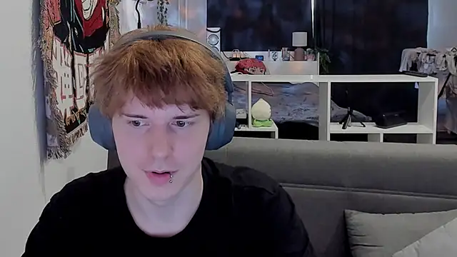 Chat +18 de Benjamin_Bo ao vivo