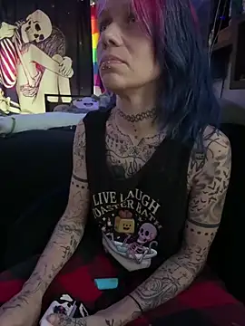 Toxii- Chat XXX in diretta