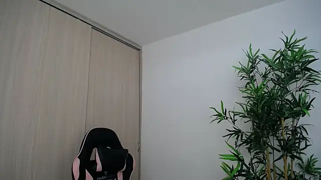 katie_jane1's Live XXX Chat