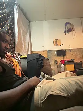 Bigdickbobby91's Live XXX Chat