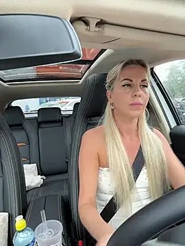 LisaMurr's Live XXX Chat
