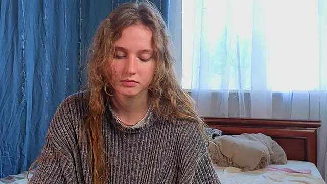 RubieHeiser: онлайн-секс-чат