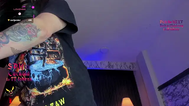 EvangelineJoness Chat XXX live