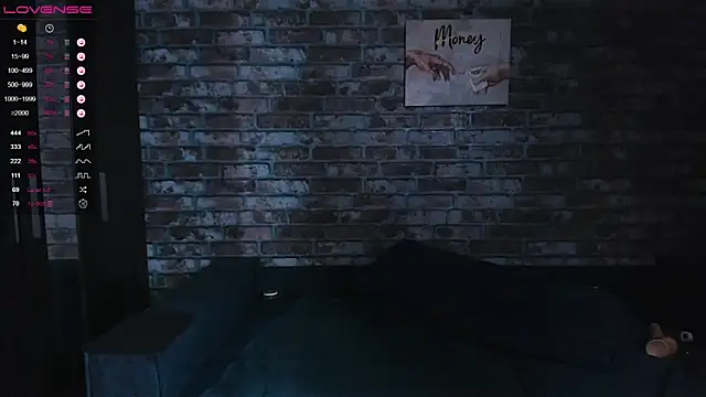 XXX chat uživo modela mark_normal