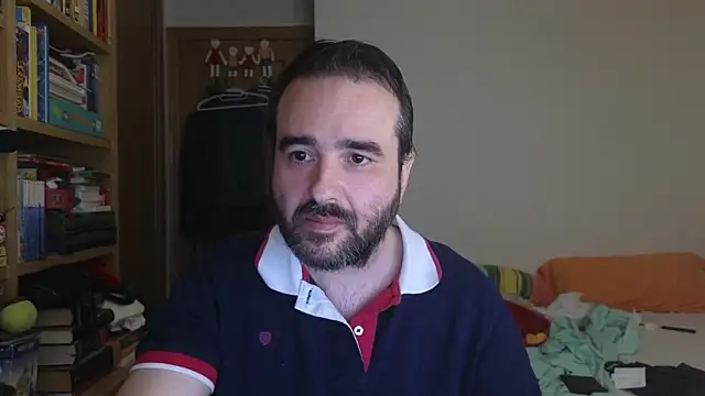 Chat XXX en directo de curiosillo83