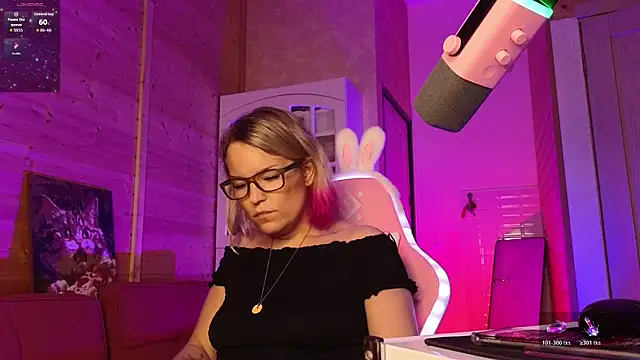 Czat XXX na żywo – Lady_Shine