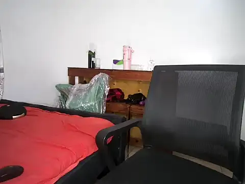 Carinoh Live XXX Chat