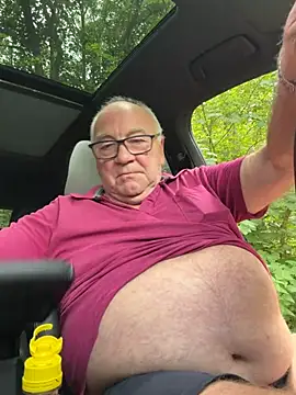 XXX chat uživo modela biggandybig