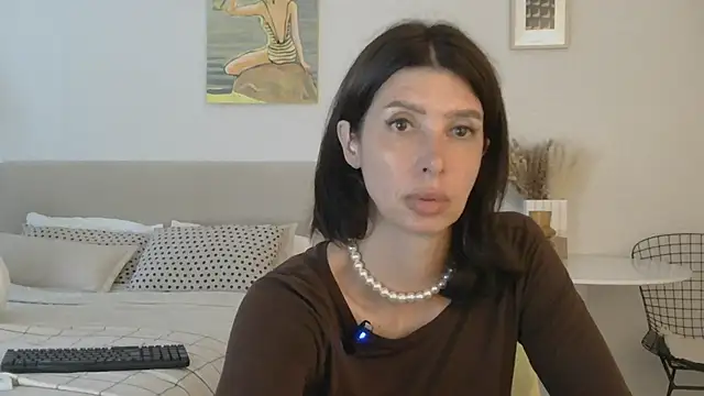 Czat XXX na żywo – WhiteQueen888