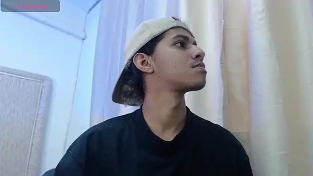 צ'אט XXX בשידור חי של Vic_cooper