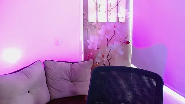 XXX chat uživo modela milfrousse