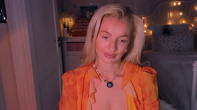 צ'אט XXX בשידור חי של aestetick