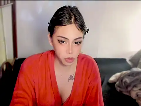 ArianaLore 라이브 XXX 채팅