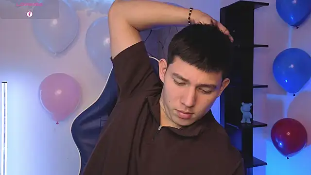 JamesCr_ webcam show
