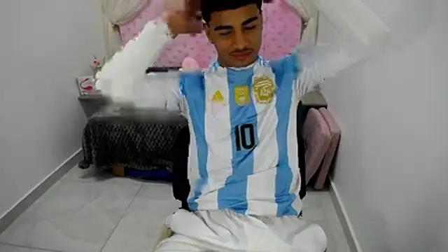 oliver-parker's Live XXX Chat
