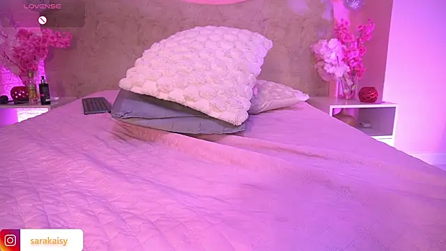 sarakaisy's Live XXX Chat