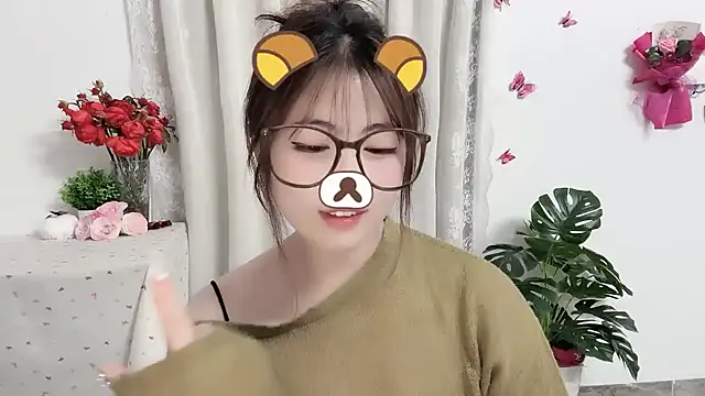 MIJ-Uwuu's Live XXX Chat