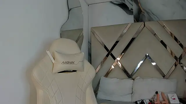honeyhtx's Live XXX Chat