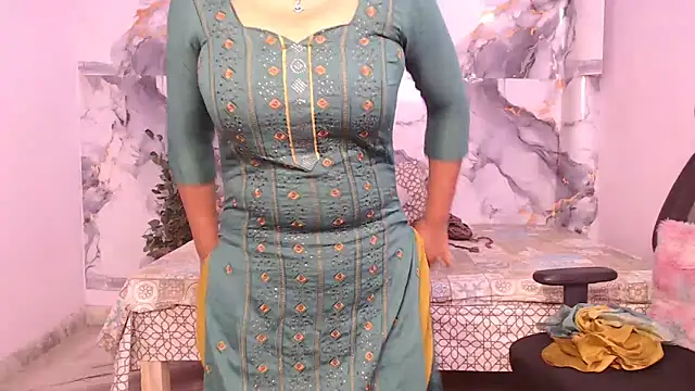 Aayesha-queen Obrolan Langsung XXX