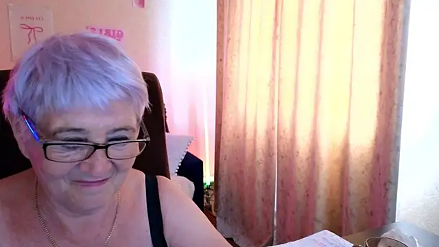 Sandra_Snowflake 现场XXX聊天