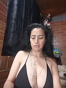 Alexandrina 라이브 XXX 채팅