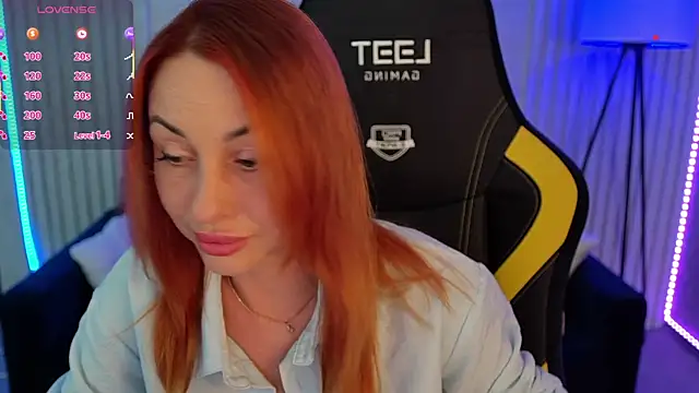 XXX chat uživo modela KristiiMax