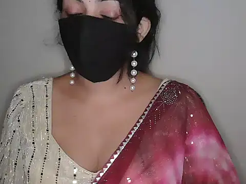 Reddy_Trisha Live XXX-Chat