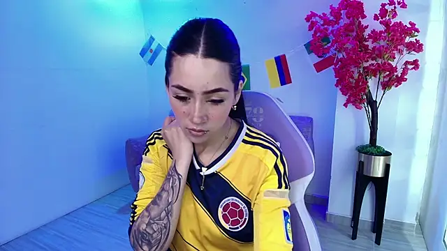 Rainy_doll's Live XXX Chat