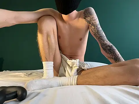 XXX chat uživo modela HappyCake