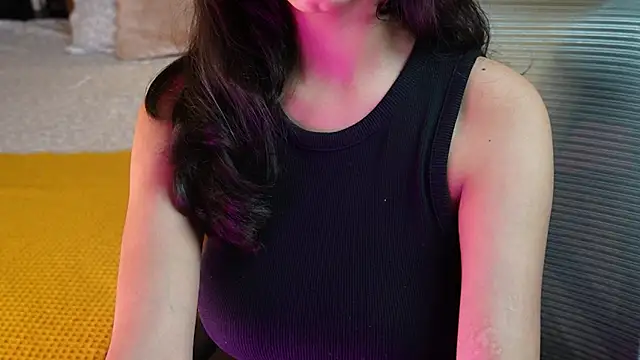 Chat +18 de Misha-Malhotra ao vivo