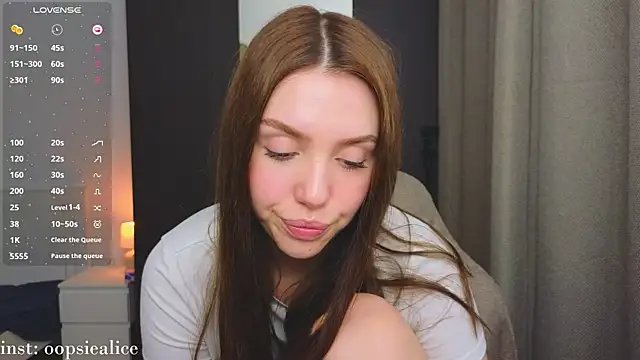 Živý XXX chat AliceSpark