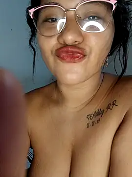 sofiaxxxxklのライブXXXチャット