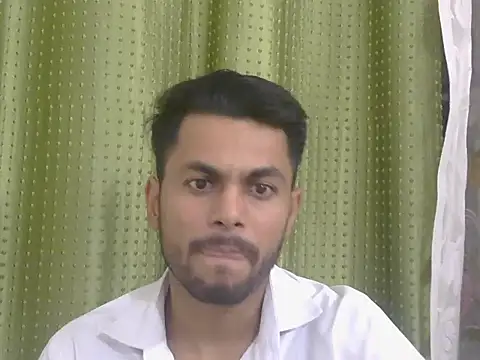 Stubborndesiboy – Live XXX-chat