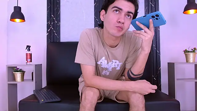 Chat XXX en directo de Feiccer_Castquer