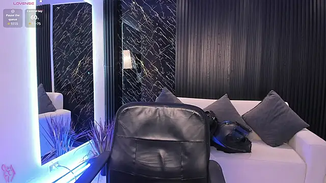 Chat +18 de charlottewhitte ao vivo
