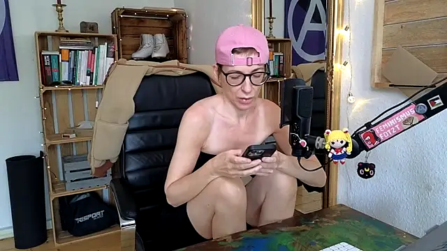 Antifistin's Live XXX Chat