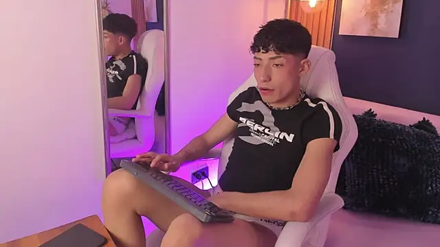Adann_Scott – Live XXX-chat