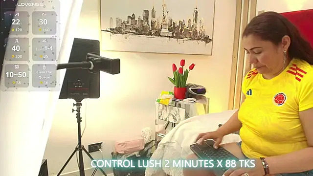 EmmaJhomson Live XXX-Chat