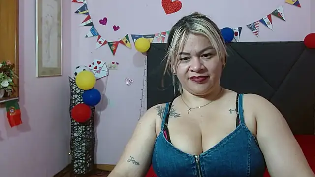 pamela_echeverria Live XXX-Chat