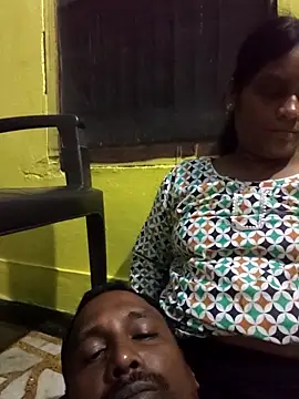 Priyasexcpl's Live XXX Chat