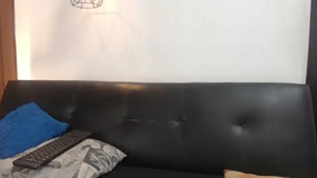 Aurora_ath live XXX chat